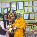 इन्स्टीटयूट आफ होटल मैंनेजमेंट एवं ग्राफिक एरा विश्वविद्यालय ने किया सम्मानित